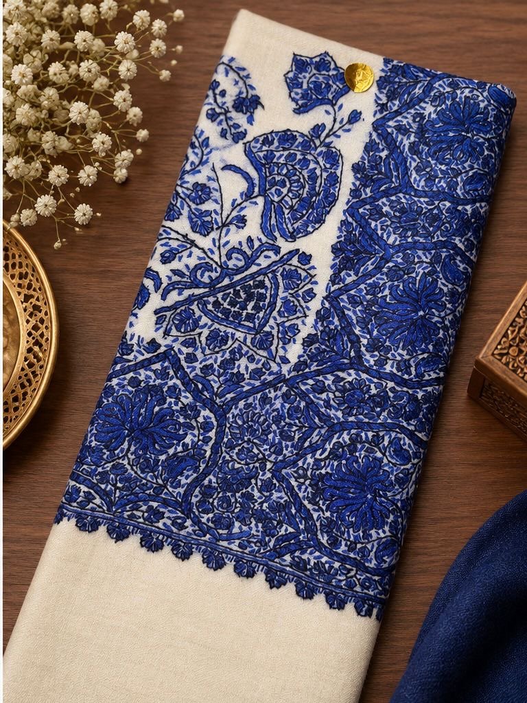 Piece 004, product photograph